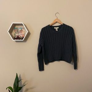 Eddie Bauer cropped knitted sweater